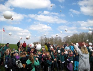 Spejderne med balloner